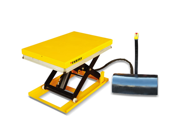小台面电动升降平台