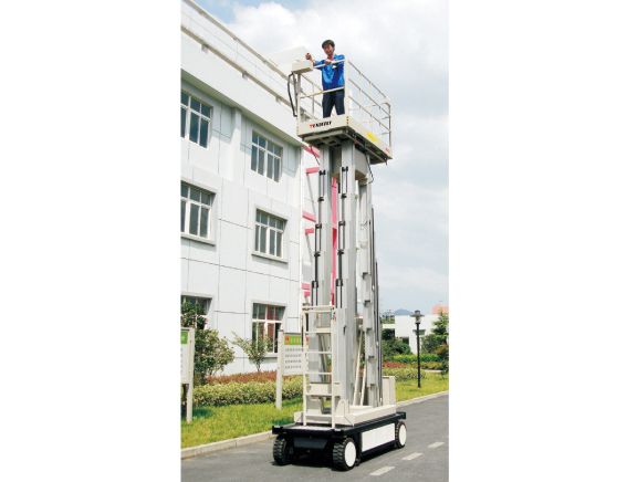 自行式高空作业平台（全电动取货车）